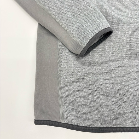 Patagonia Men's Gray sweater Jacket - Picture 5 of 6